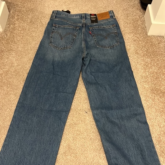 NWT LEVI’S Ribcage Straight Ankle Jeans Brand New 27” Inseam - Picture 8 of 9